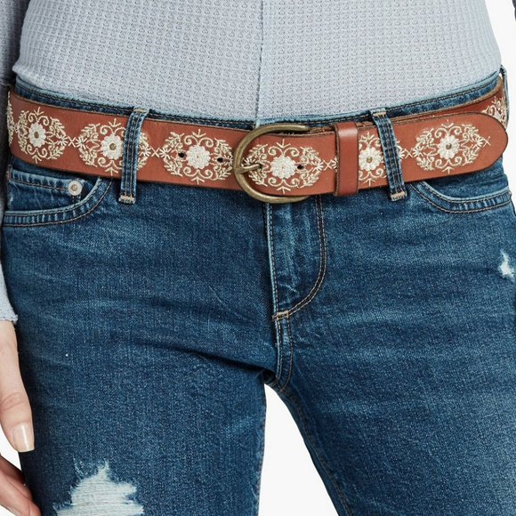 Lucky Brand  Floral Stud Belt - Picture 2 of 3